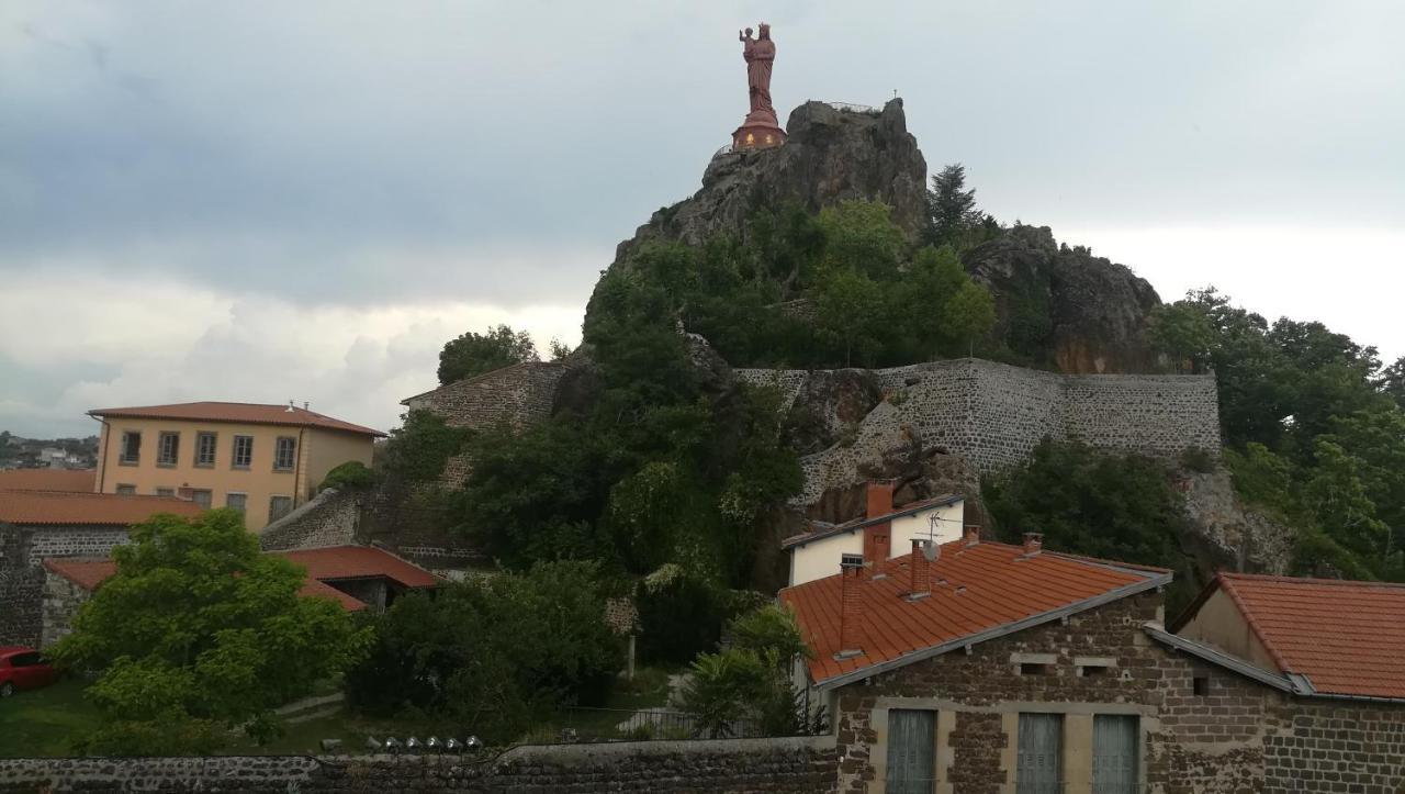 Chambres D'Hotes La Prevote - Ancien Couvent Contre La Cathedrale Le Puy-en-Velay Экстерьер фото